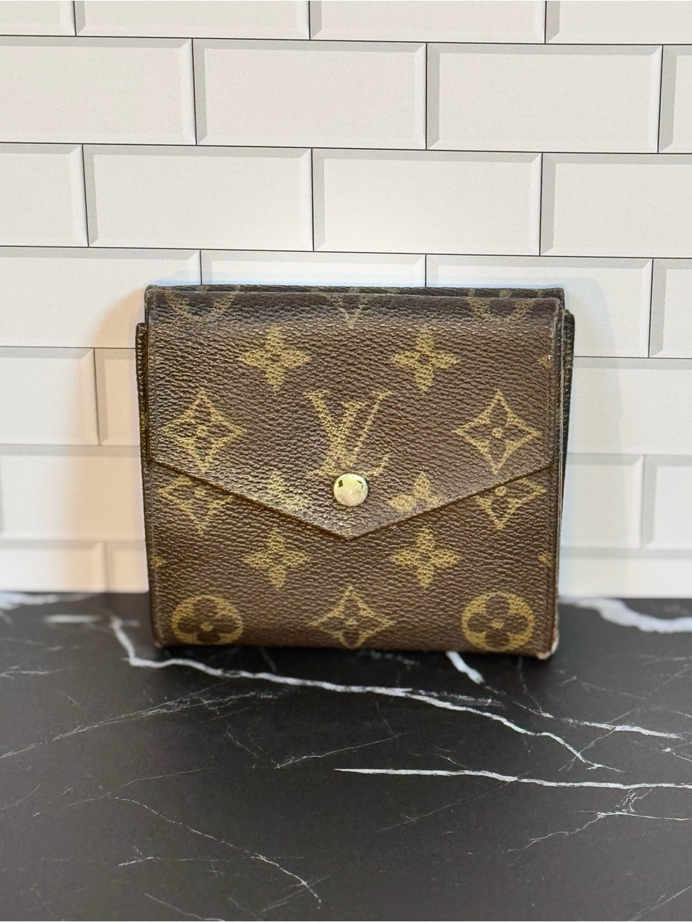 Louis Vuitton Monogram Envelope Wallet - Brown/Gold